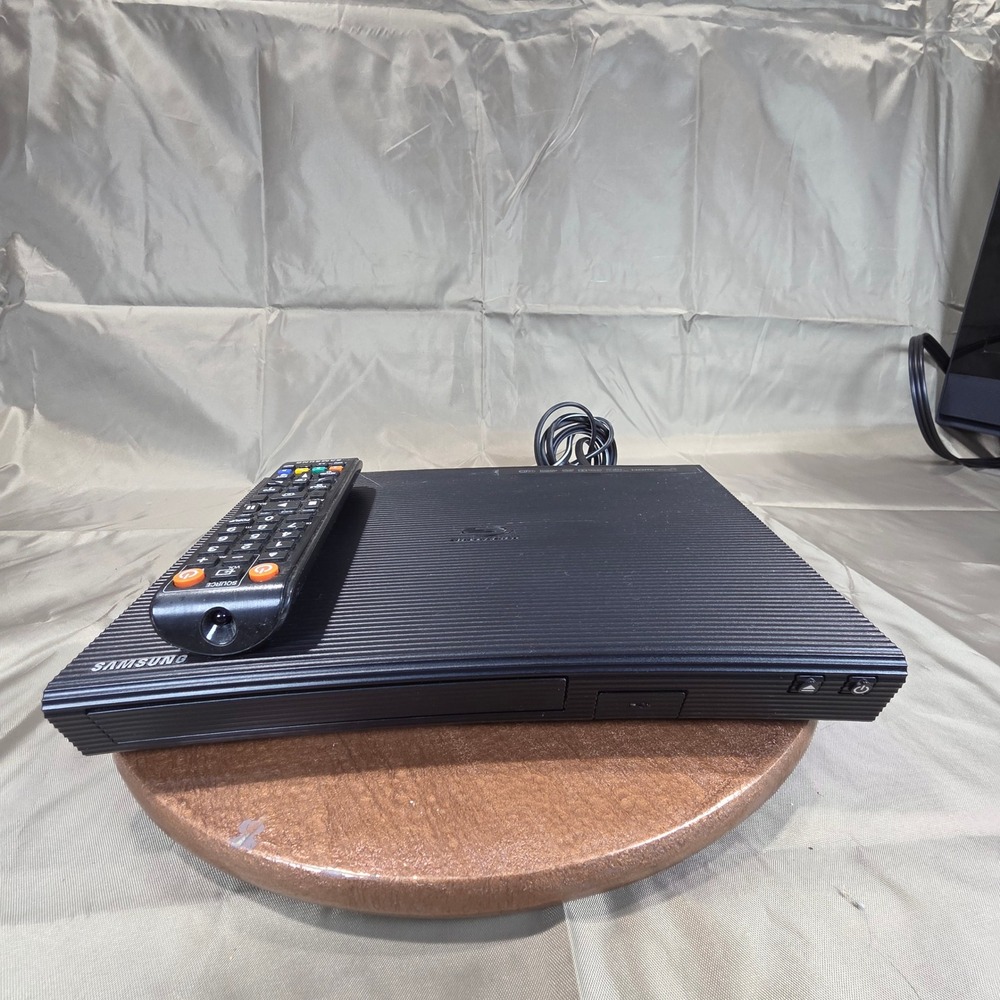 Samsung BD-J5700 Blu-ray Player Wi-Fi 1080p Full HD Black Remote AK59-00149A